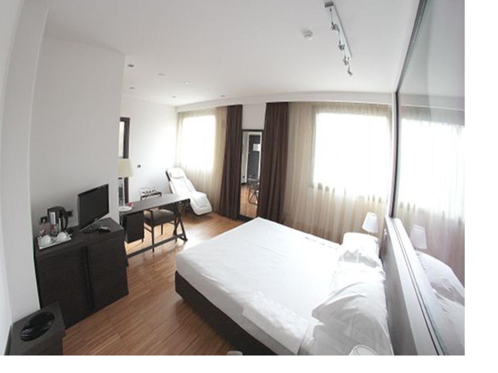 Postumia Hotel Design Oderzo Exteriér fotografie